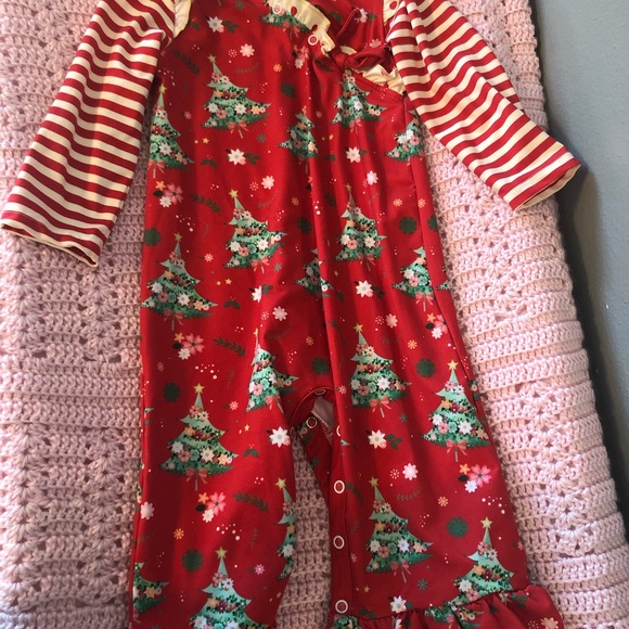 Holiday Rompers - Picture 3 of 4